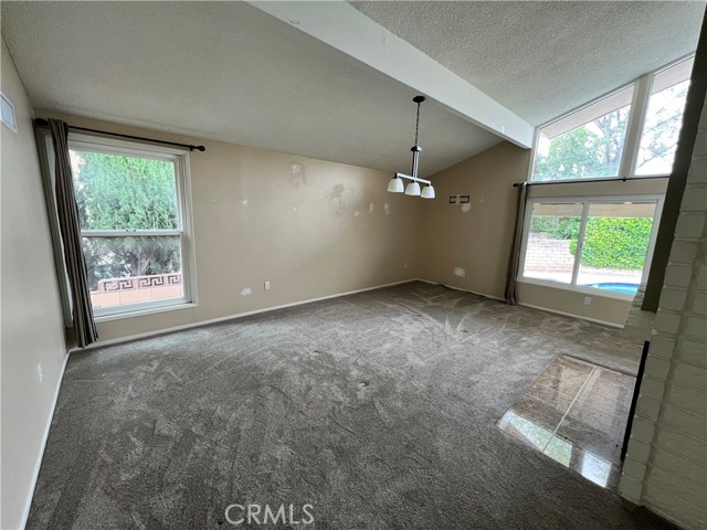 Image 8 of 28 For 19222 Kenya Street