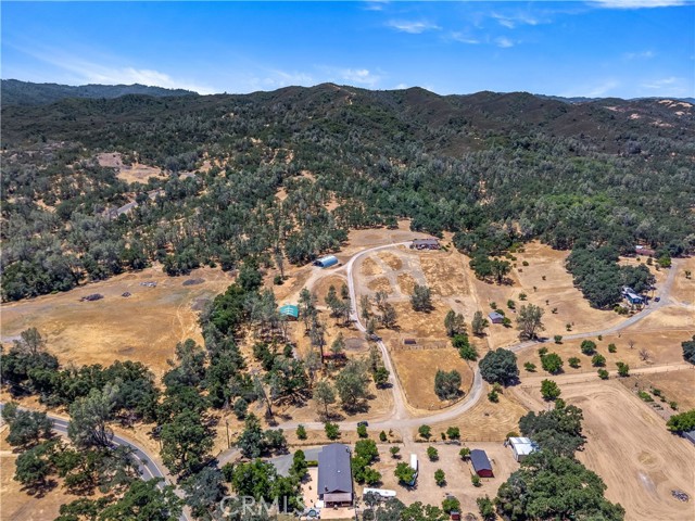 7235 Highland Springs Road, Lakeport CA: https://media.crmls.org/medias/d1f288f1-9228-467d-b18a-7727c8a0910c.jpg