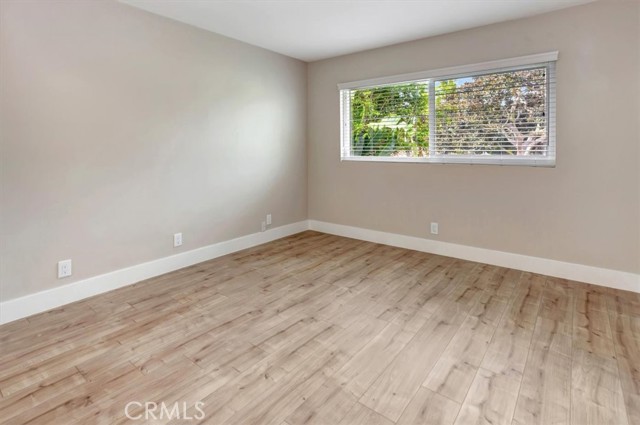 Detail Gallery Image 18 of 29 For 2773 Vista Umbrosa, Newport Beach,  CA 92660 - 3 Beds | 2/1 Baths