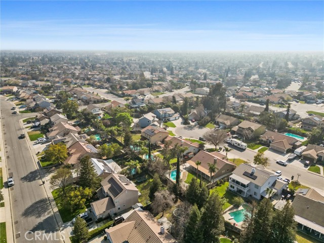 Detail Gallery Image 47 of 56 For 10302 Willow Bend Ct, Bakersfield,  CA 93312 - 4 Beds | 2 Baths