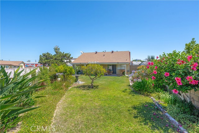 Detail Gallery Image 33 of 42 For 13052 Laramore Ln, Garden Grove,  CA 92843 - 4 Beds | 2 Baths