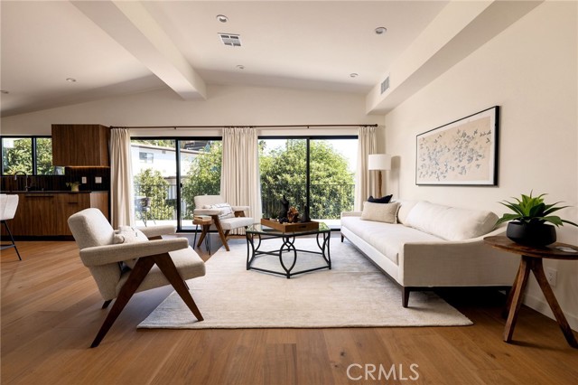 4 Bed Home for Sale in Los Angeles, California