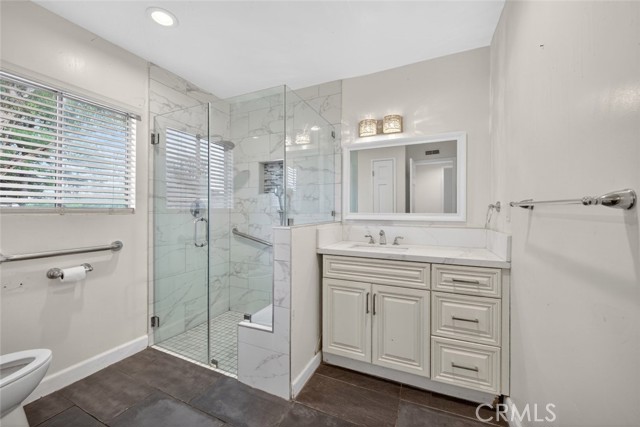 Detail Gallery Image 24 of 45 For 10346 Siesta Dr, Sunland,  CA 91040 - 2 Beds | 3 Baths