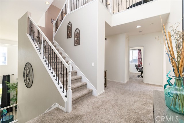 Detail Gallery Image 14 of 31 For 9575 Chandelle Way, Riverside,  CA 92508 - 6 Beds | 4/1 Baths