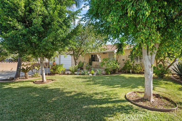 Detail Gallery Image 4 of 22 For 2220 Mountain, Duarte,  CA 91010 - 4 Beds | 2 Baths