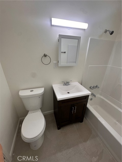 Detail Gallery Image 5 of 8 For 12817 Barbara Ann, North Hollywood,  CA 91605 - 1 Beds | 1 Baths