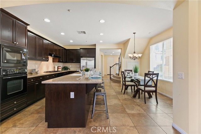 Detail Gallery Image 22 of 46 For 213 Polk St, Placentia,  CA 92870 - 5 Beds | 4 Baths