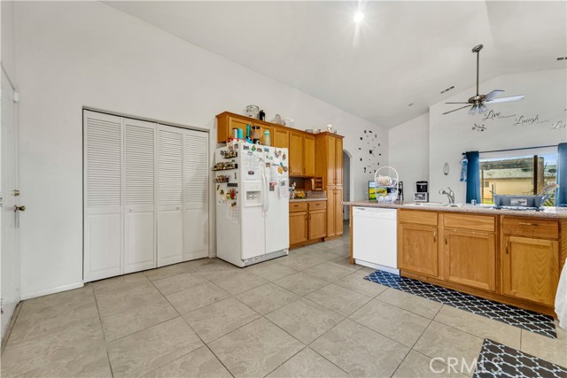 Detail Gallery Image 7 of 35 For 8412 Jimson Ave, California City,  CA 93505 - 3 Beds | 2 Baths