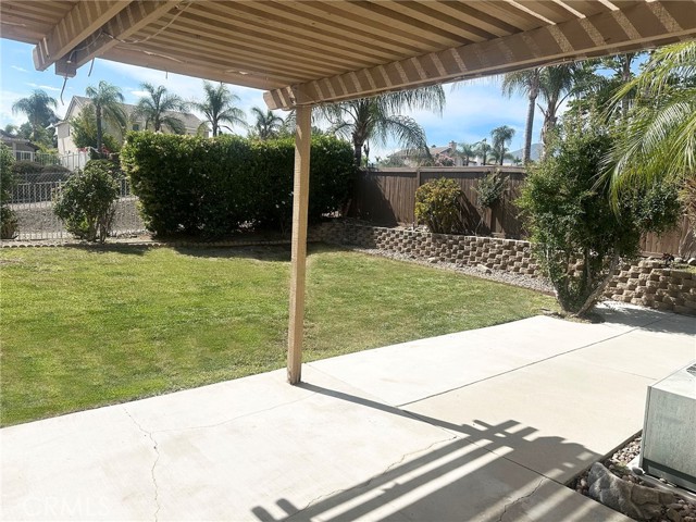 Image 17 of 18 For 22832 Canyon View Drive