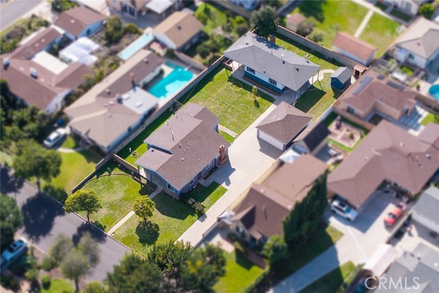 Image 63 of 70 For 6117 Loma Avenue