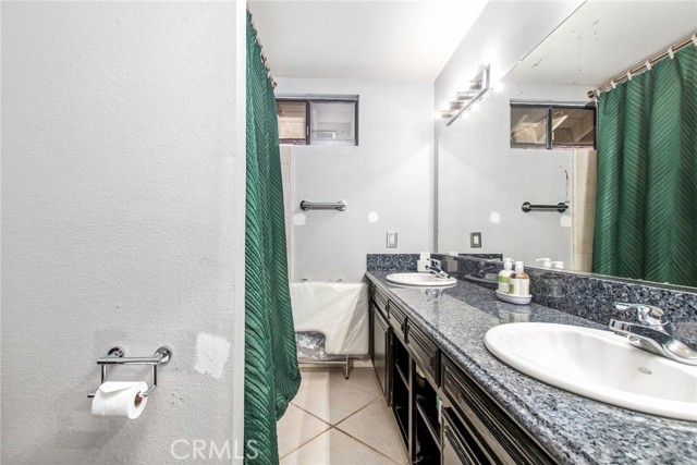 Detail Gallery Image 13 of 60 For 23572 Continental Dr, Canyon Lake,  CA 92587 - 3 Beds | 2 Baths