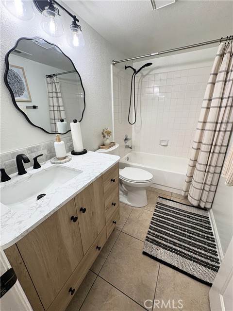 Image 14 of 18 For 9234 Loquat Drive