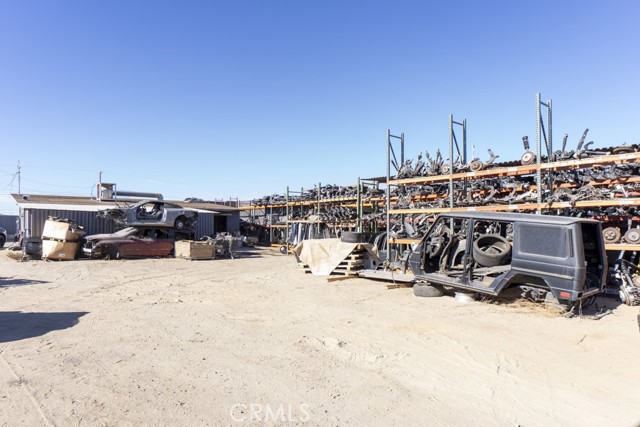 42052 3rd Street, Lancaster, California 93535, ,Commercial Lease,For Rent,42052 3rd Street,CRBB24251746