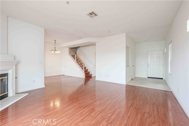 Detail Gallery Image 7 of 29 For 9027 Primavera Ln, Cypress,  CA 90630 - 3 Beds | 2/1 Baths