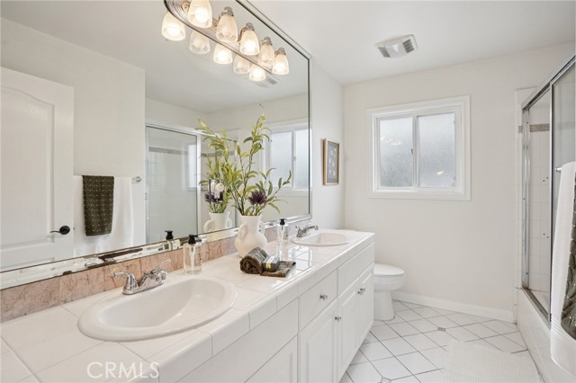 2116 Ernest Avenue, Redondo Beach, California 90278, 4 Bedrooms Bedrooms, ,2 BathroomsBathrooms,Residential,For Sale,Ernest,SB26048430