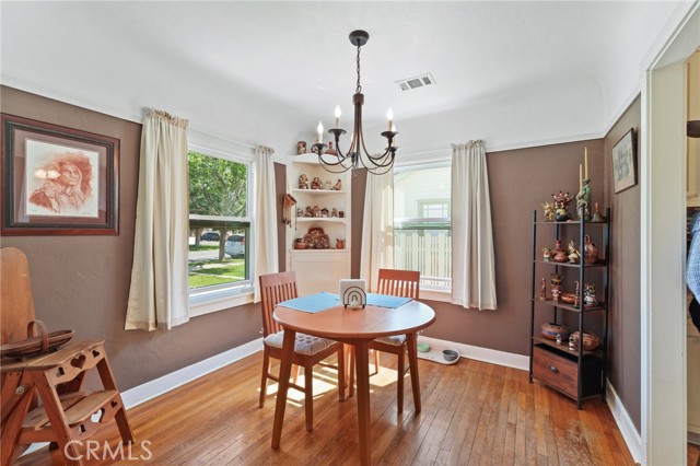 221 College Avenue, Coalinga CA: https://media.crmls.org/medias/d1f95260-6079-441b-8620-79c1c6b7fada.jpg
