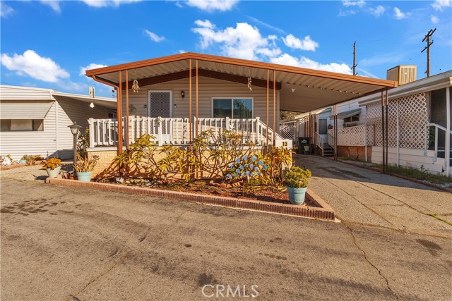 Detail Gallery Image 2 of 37 For 2550 Pacific Coast Highway #13,  Torrance,  CA 90505 - 2 Beds | 2 Baths