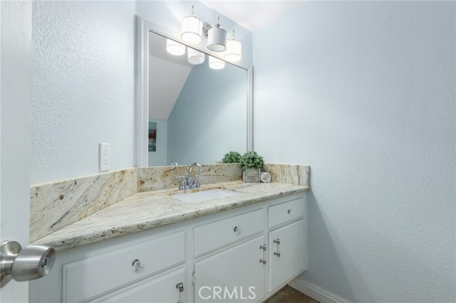 Detail Gallery Image 15 of 36 For 25256 Steinbeck Ave #C,  Stevenson Ranch,  CA 91381 - 2 Beds | 3 Baths