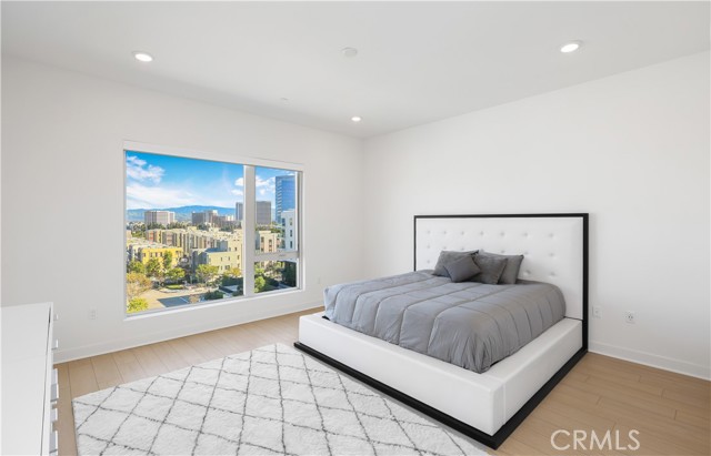 Detail Gallery Image 13 of 64 For 3700 Rivington, Irvine,  CA 92612 - 2 Beds | 2/1 Baths