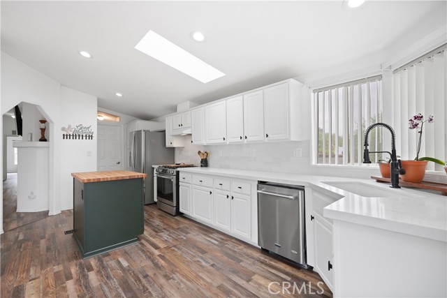 Detail Gallery Image 9 of 39 For 31082 Murphy Ln, Menifee,  CA 92584 - 3 Beds | 2 Baths