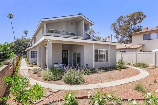 314 Lola Avenue, Pasadena CA: https://media.crmls.org/medias/d1fcef80-561d-463e-aec8-e13f5b50a786.jpg