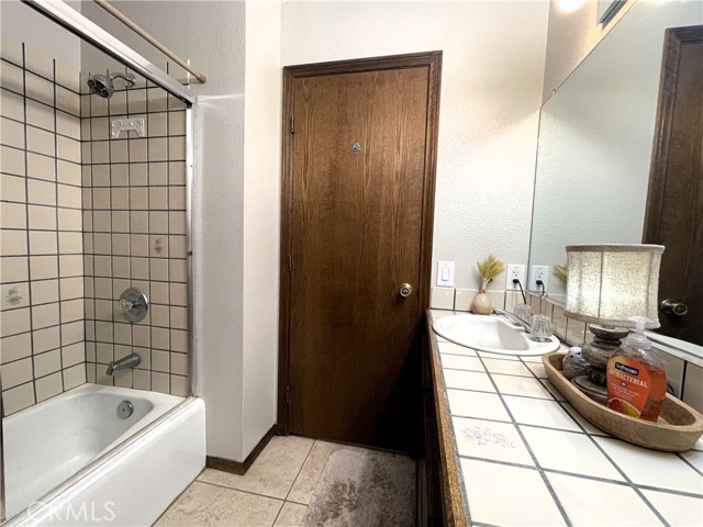 Detail Gallery Image 40 of 56 For 18428 Siskiyou Rd, Apple Valley,  CA 92307 - 3 Beds | 2 Baths