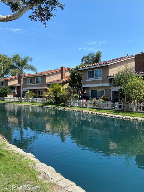 Detail Gallery Image 16 of 50 For 7866 Southwind Cir, Huntington Beach,  CA 92648 - 3 Beds | 2 Baths