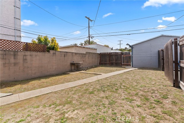 1515 S Walker Avenue, San Pedro CA: https://media.crmls.org/medias/d1fd1fc1-81f8-44df-8c88-1eefbb41f3e3.jpg