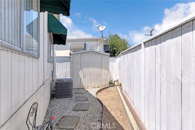 Detail Gallery Image 39 of 41 For 2550 Pacific Coast Hwy #42,  Torrance,  CA 90505 - 3 Beds | 2 Baths