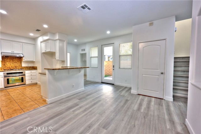 Detail Gallery Image 21 of 32 For 858 Calaveras, Corona,  CA 92878 - 4 Beds | 2/1 Baths