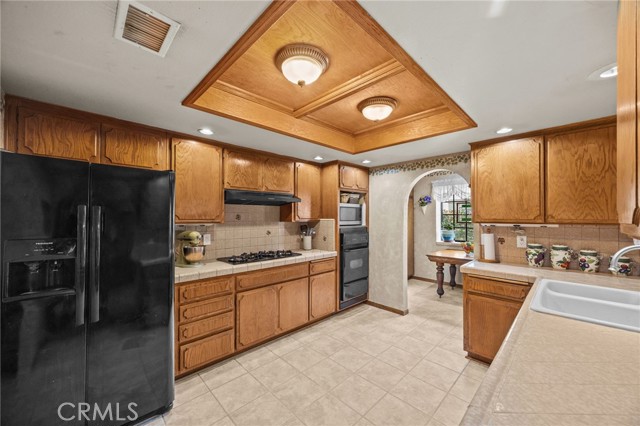 Detail Gallery Image 12 of 52 For 5537 N Stoddard, San Bernardino,  CA 92407 - 3 Beds | 2 Baths