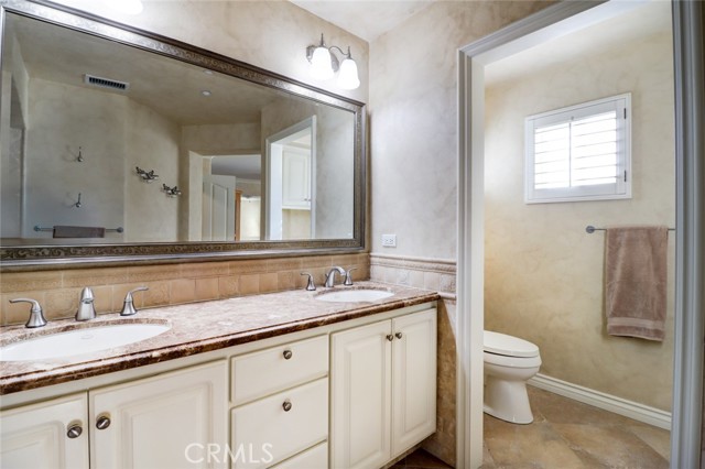 Detail Gallery Image 24 of 45 For 23 Harwick Ct, Ladera Ranch,  CA 92694 - 3 Beds | 2/1 Baths