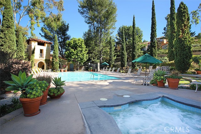 16 Teramo Court, Newport Coast CA: https://media.crmls.org/medias/d1ff71b8-56c2-4b95-9f31-30bdb08c0482.jpg