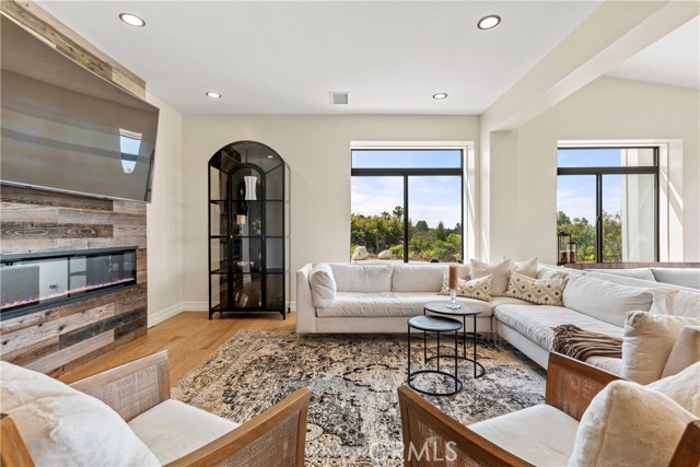 Detail Gallery Image 11 of 64 For 2840 Palos Verdes Drive, Rolling Hills,  CA 90274 - 5 Beds | 4 Baths