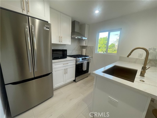 15032 Valley Vista, Sherman Oaks CA: https://media.crmls.org/medias/d20075c8-6d87-43e0-9b13-2e602cbc7b9d.jpg