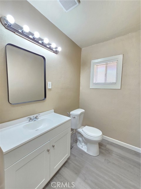 Detail Gallery Image 10 of 16 For 8651 S Loop, California City,  CA 93505 - 2 Beds | 1 Baths