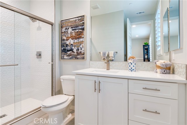 Detail Gallery Image 36 of 39 For 6509 Canyon Oaks Dr, Simi Valley,  CA 93063 - 5 Beds | 5/1 Baths