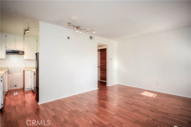 Detail Gallery Image 4 of 34 For 3736 Oak Creek, Ontario,  CA 91761 - 0 Beds | 1 Baths