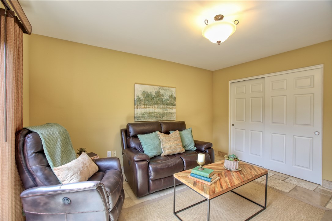 Detail Gallery Image 18 of 45 For 247 Santa Fe Ave, Pismo Beach,  CA 93449 - 3 Beds | 2/1 Baths