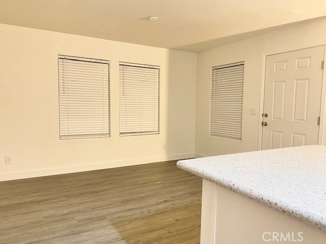 Detail Gallery Image 6 of 13 For 2060 Newport Bld #55,  Costa Mesa,  CA 92627 - 3 Beds | 2 Baths