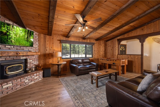 Detail Gallery Image 7 of 40 For 566 Division Dr, Big Bear City,  CA 92314 - 3 Beds | 2 Baths