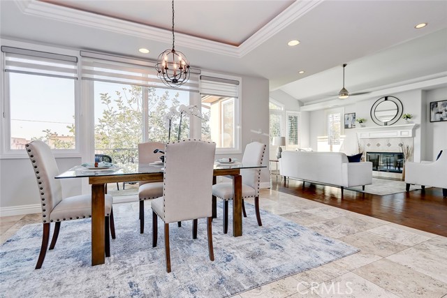 720 10th Street, Hermosa Beach, California 90254, 4 Bedrooms Bedrooms, ,3 BathroomsBathrooms,Residential,Sold,10th,SB21226543