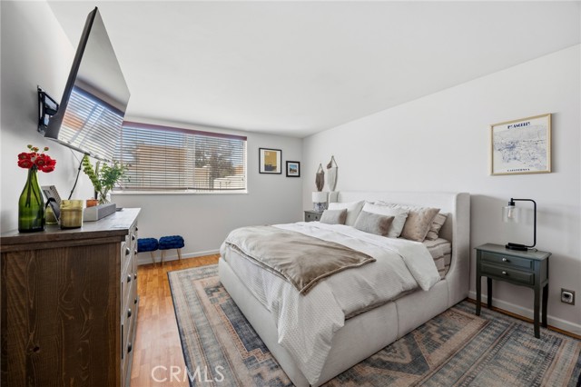 2 Bed Home for Sale in Sherman Oaks, California