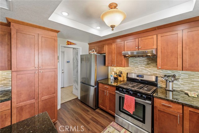 22075 Naples Drive, Moreno Valley CA: https://media.crmls.org/medias/d207e00f-5703-4d8b-ae85-acfd0262375b.jpg