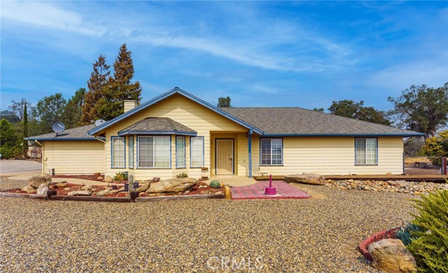 Detail Gallery Image 1 of 1 For 31081 N Dome Dr, Coarsegold,  CA 93614 - 3 Beds | 2 Baths