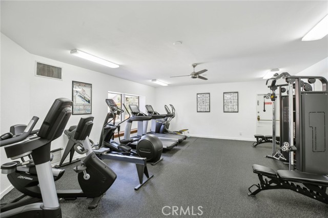 Detail Gallery Image 29 of 33 For 2506 E Willow Street #302,  Signal Hill,  CA 90755 - 2 Beds | 2 Baths