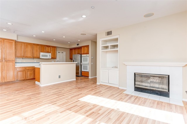 Detail Gallery Image 11 of 27 For 6 Tidewater, Buena Park,  CA 90621 - 3 Beds | 2/1 Baths