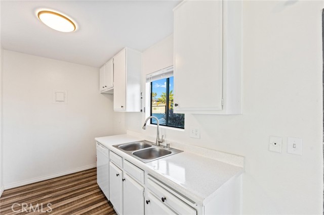 Detail Gallery Image 7 of 18 For 34042 Alcazar #B,  Dana Point,  CA 92629 - 2 Beds | 1 Baths