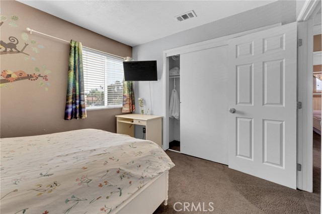 365 E Vodden Street, Rialto CA: https://media.crmls.org/medias/d20a925b-f4b6-452f-b47c-bf6cee0ad1dc.jpg
