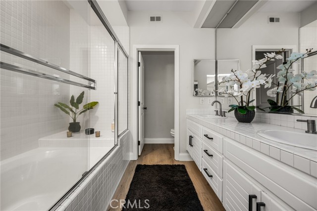 Detail Gallery Image 4 of 26 For 51 Lehigh Aisle, Irvine,  CA 92612 - 2 Beds | 2 Baths